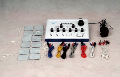Stimolatore per agopuntura MOD. CNMS6-1 (6 uscite) con marcatura CE 0434