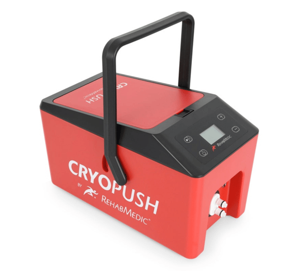 CRYOPUSH Sistema di compressione e raffreddamento attivo. Recupero più rapido, più efficace e più confortevole.