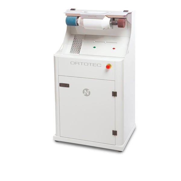 Lucidatrice Ortotec: con aspirazione professionale, ampio spazio di lavoro e tastiera touch