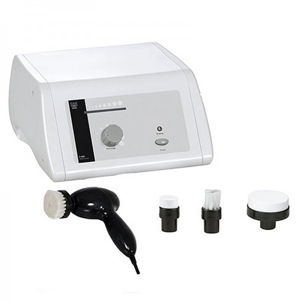 Kit esfoliante U-Tech: con quattro teste e ideale per una pulizia profonda del viso Kit esfoliante U-Tech: con quattro teste e ideale per una pulizia profonda del viso