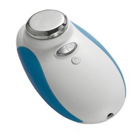 Massaggio portatile ad ultrasuoni Move: ideale per aumentare il flusso sanguigno e ossigenare i tessuti Massaggio portatile ad ultrasuoni Move: ideale per aumentare il flusso sanguigno e ossigenare i tessuti