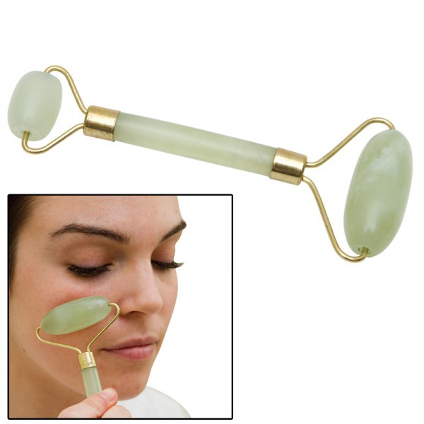 Rullo di giada per massaggio facciale: ideale per massaggio facciale, effetto antirughe, rassodante e antistress. Rullo di giada per massaggio facciale: ideale per massaggio facciale, effetto antirughe, rassodante e antistress.