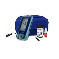 Confezione Lactate Scout Vet: analizzatore Lactate Scout Vet, 24 strisce reattive e un flacone di soluzione di controllo (4,5 – 5,6 mmol/L)