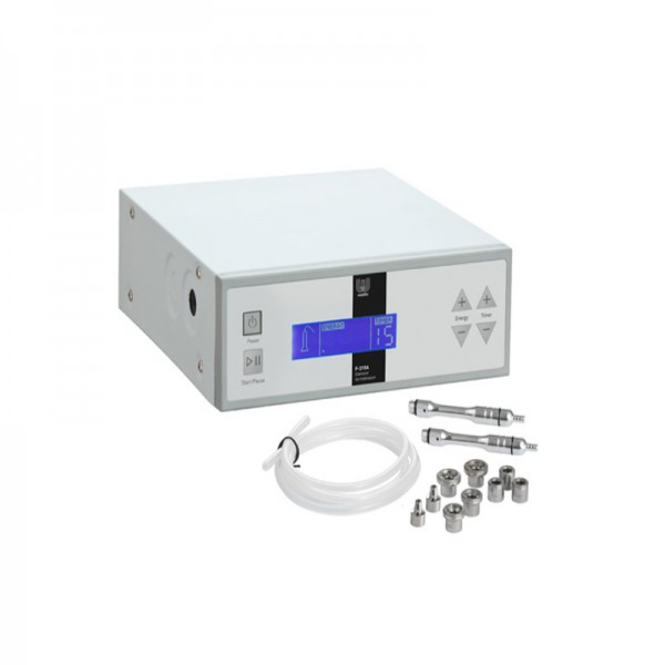 Attrezzatura B per microdermoabrasione: con punte diamantate per peeling delicati Attrezzatura B per microdermoabrasione: con punte diamantate per peeling delicati