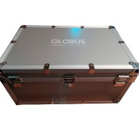 Valigia per riporre, trasportare e presentare fino a quattro dispositivi Globus